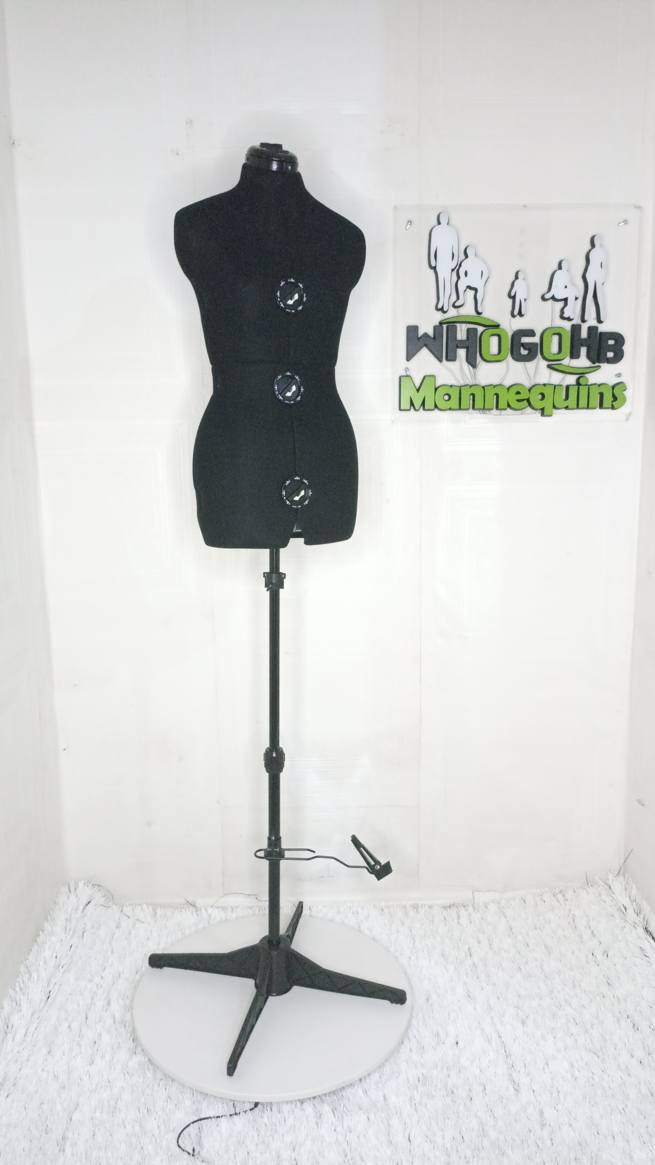 Dial Adjustable Female Dressform Mannequin Dial Adjustable Female Dressform Mannequin