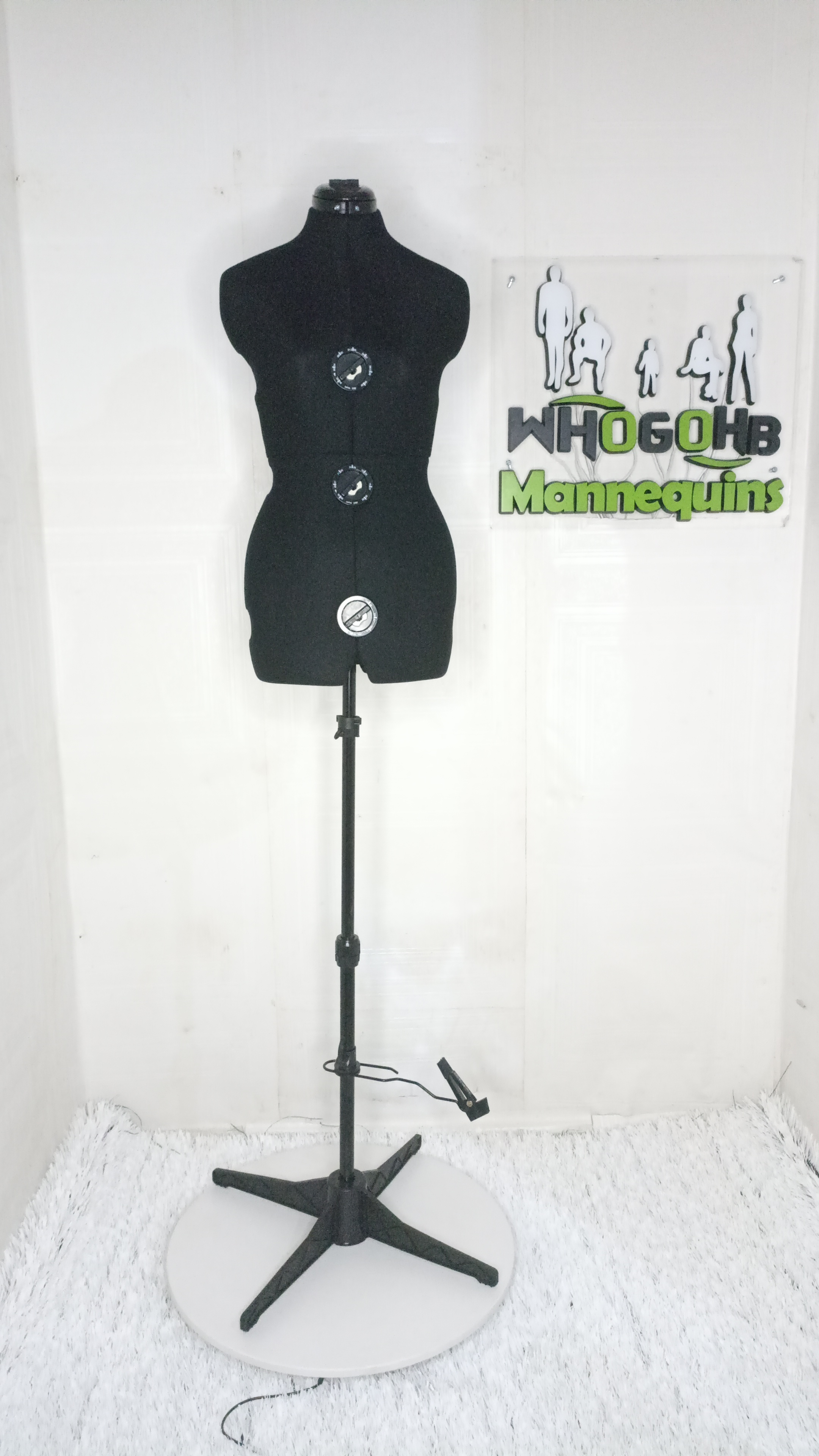 Dial Adjustable Female Dressform Mannequin Dial Adjustable Female Dressform Mannequin