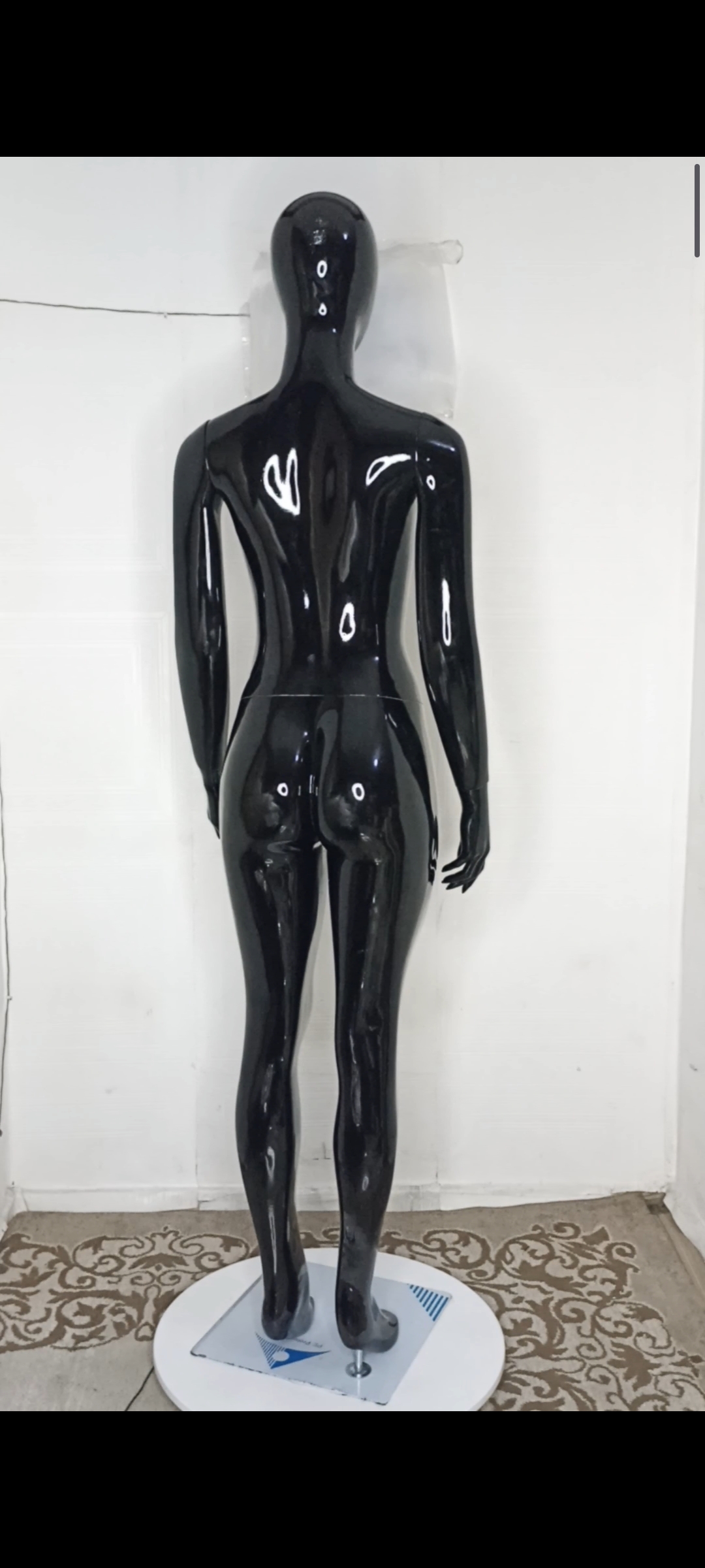 Female Mannequin-Full Plain Colour-Full Fibreglass Size 10 Female Mannequin-Full Plain Colour-Full Fibreglass Size 10