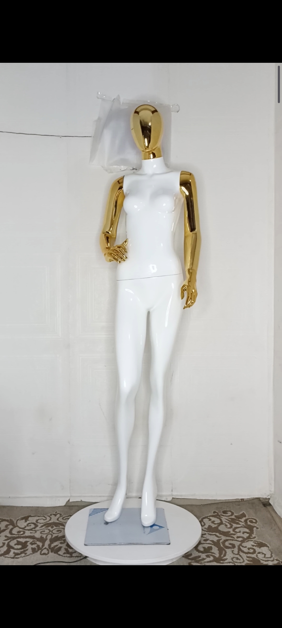Tall Female Mannequin-2 tones Colour-Full Fibreglass Size 8 with Posture Tall Female Mannequin-2 tones Colour-Full Fibreglass Size 8 with Posture