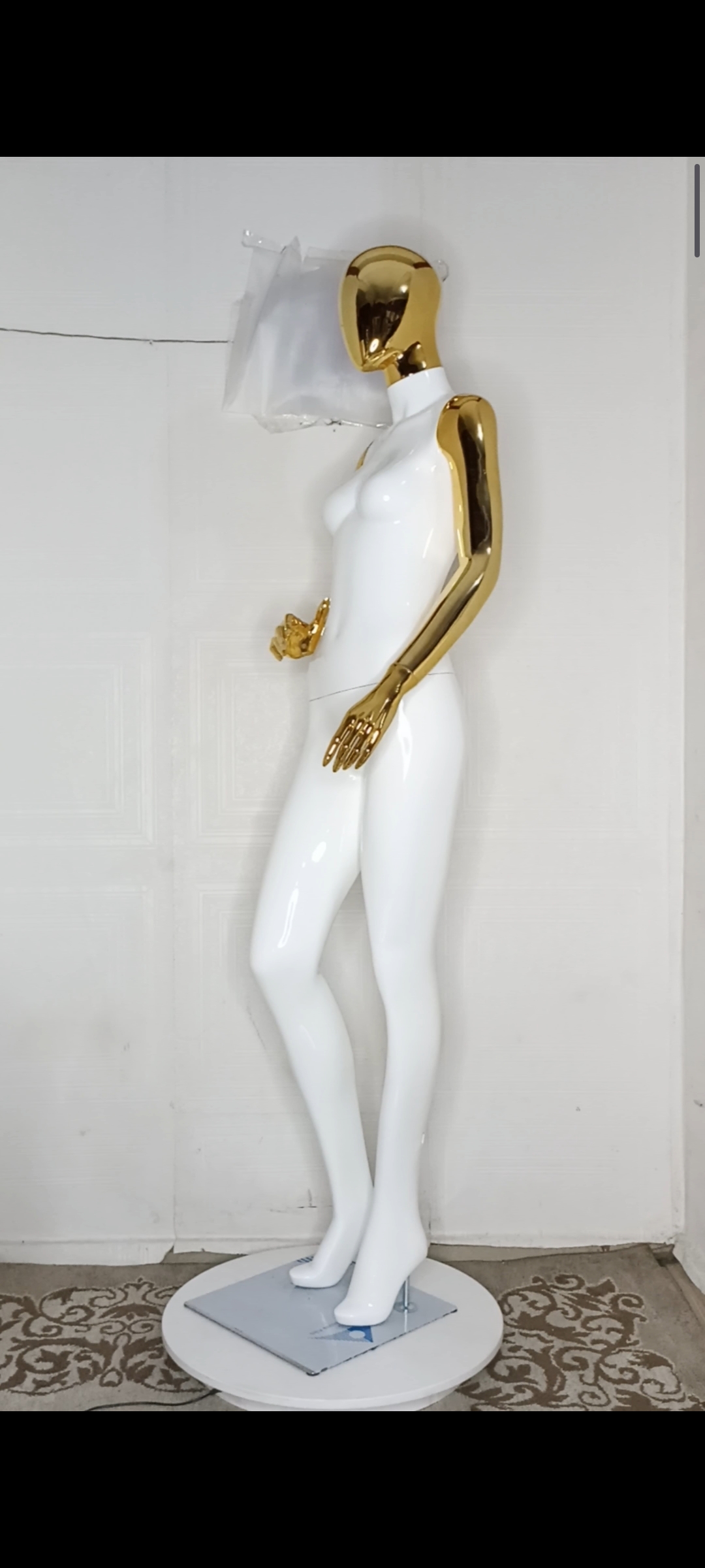 Tall Female Mannequin-2 tones Colour-Full Fibreglass Size 8 with Posture Tall Female Mannequin-2 tones Colour-Full Fibreglass Size 8 with Posture