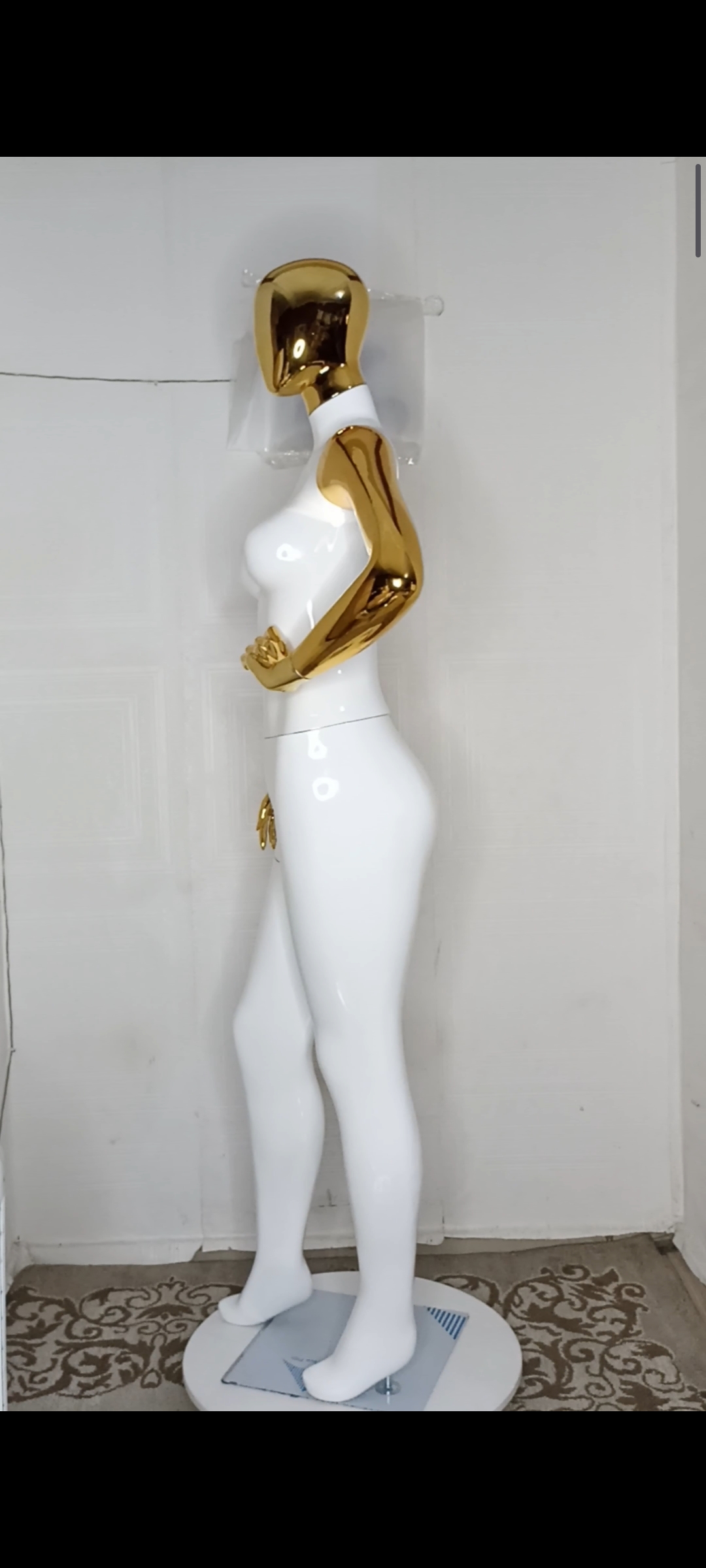 Female Mannequin-2 tones Colour-Full Fibreglass Size 12 with Posture Female Mannequin-2 tones Colour-Full Fibreglass Size 12 with Posture