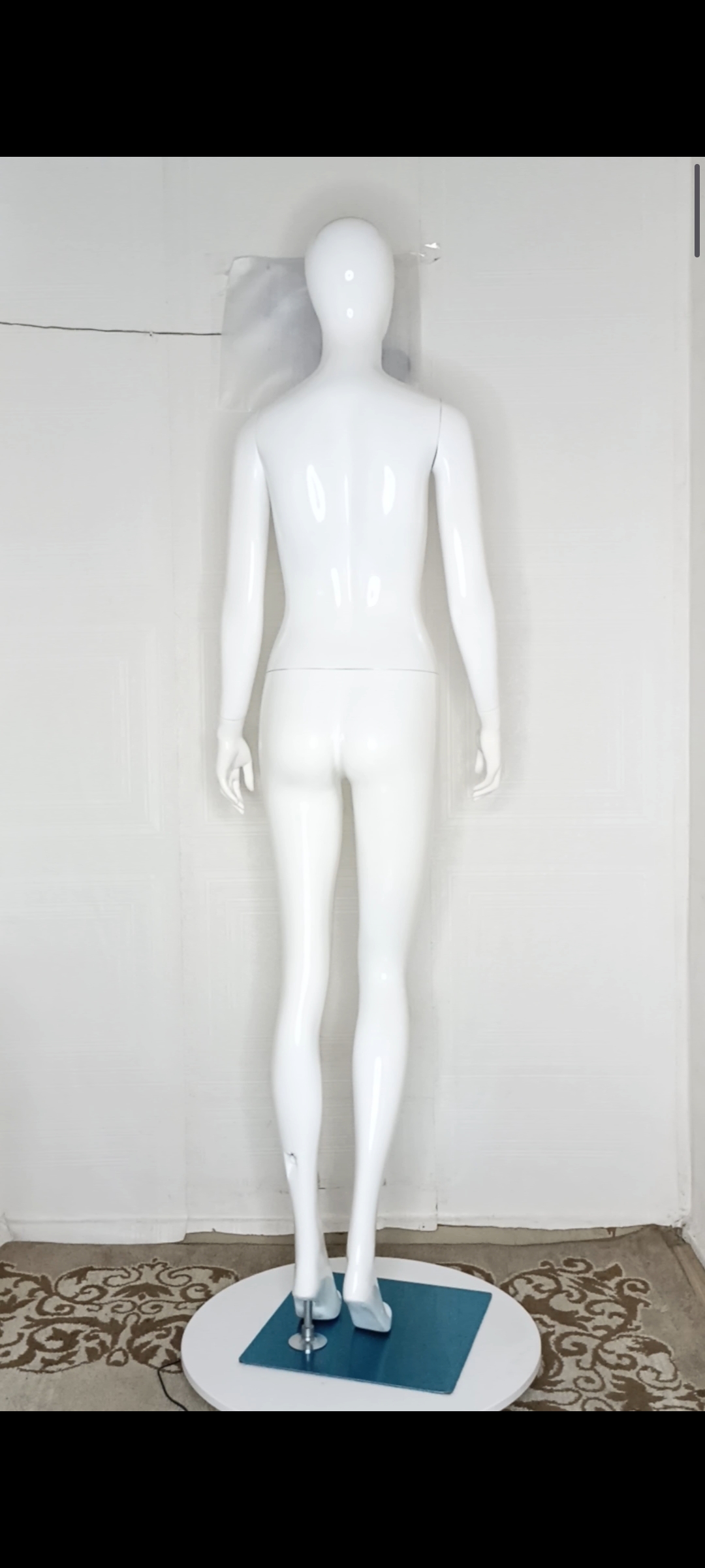 Tall Female Glossy White Fibreglass Mannequin Egghead Size 8 Straight hands Posture Tall Female Glossy White Fibreglass Mannequin Egghead Size 8 Straight hands Posture